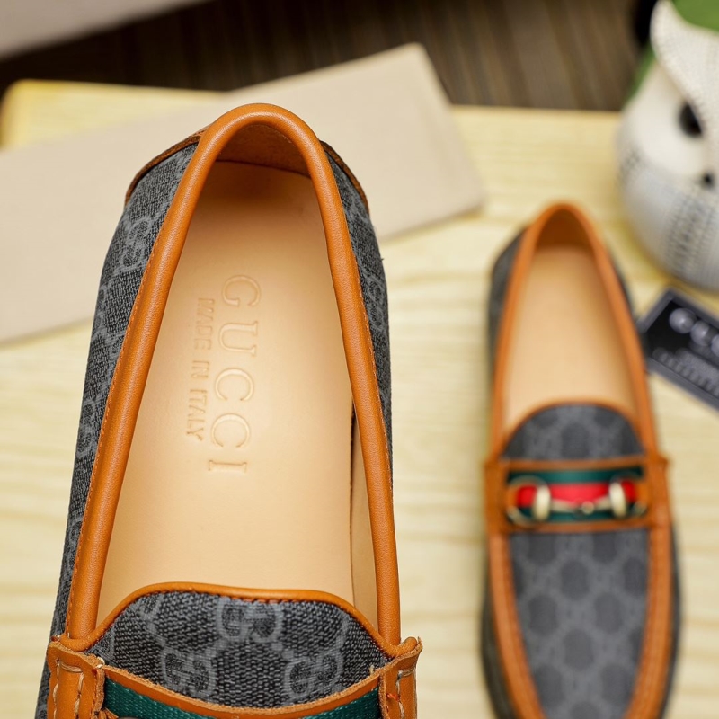 Gucci Leather Shoes